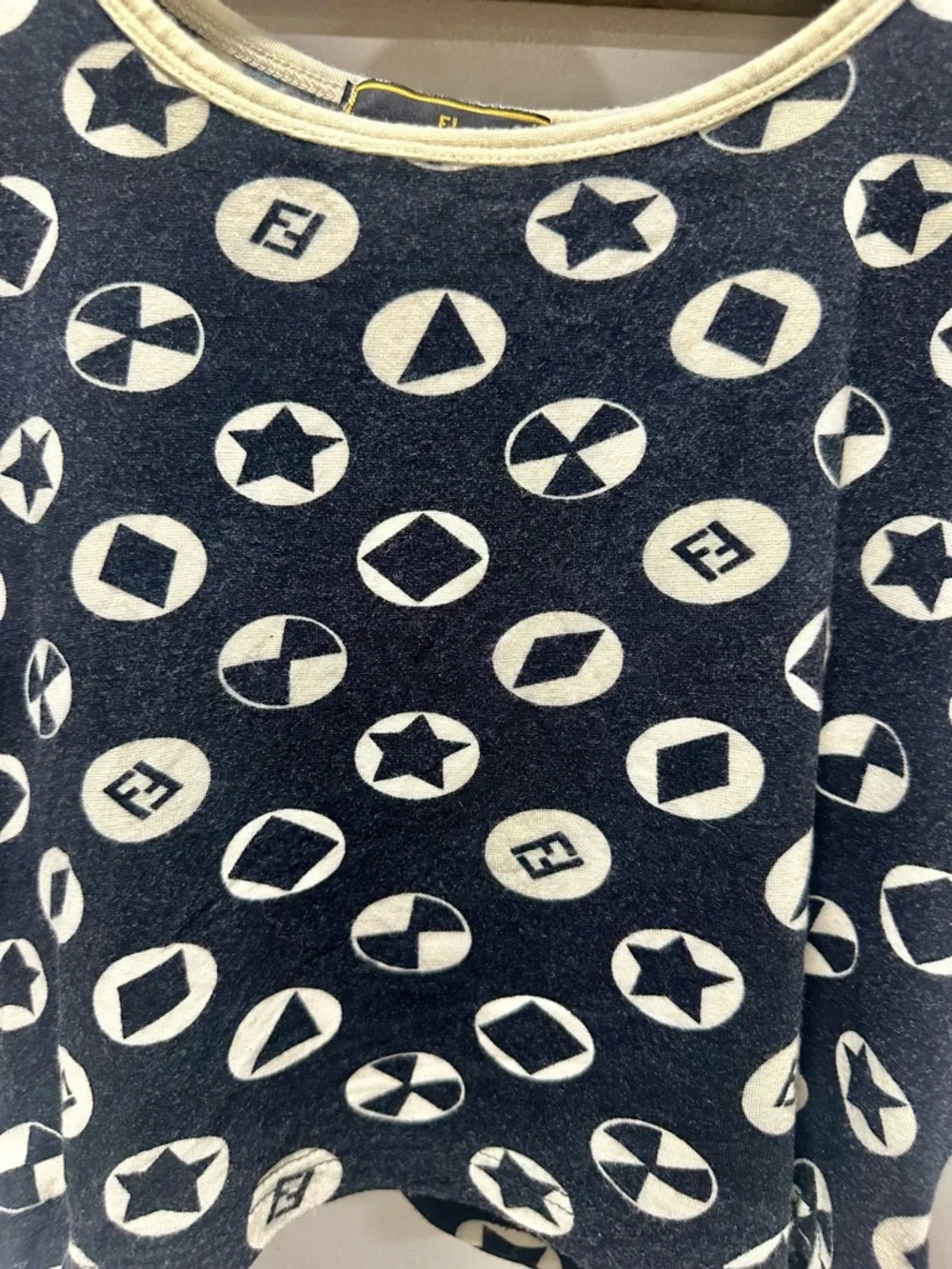 Fendi Black & Cream Graphic Crop Tank Size 40 (US 6) - Picture 6 of 9